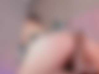 Live cam show with Hillary-Collins - Blonde Hair on Camsoda