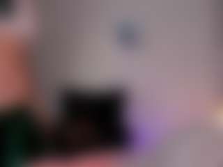 Live cam show with Hillary-Collins - Blonde Hair on Camsoda