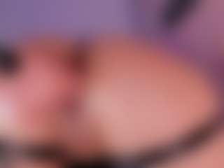 Live cam show with Hillary-Collins - Fuck Machine on Camsoda