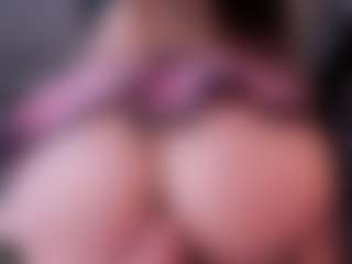 Live cam show with Hillary-Collins - Fuck Machine on CamClone