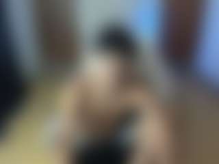 Live cam show with Juan-Mhata - Brown Eyes on Dolls Live