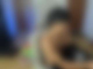 Live cam show with Juan-Mhata - Brown Eyes on madthumbs
