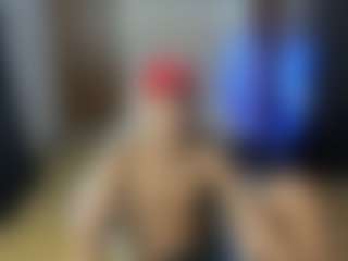 Live cam show with Juan-Mhata - Brown Eyes on Soda Cam