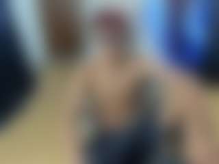 Live cam show with Juan-Mhata - Biracial on Camsoda