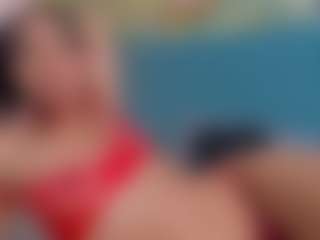 Live cam show with LiahGrey - Flashing on Latina Girls