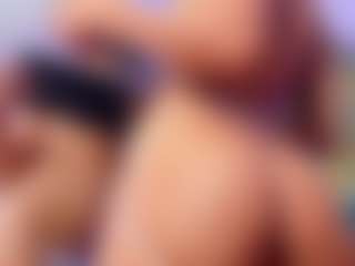 Live cam show with LiahGrey - Fingering on Milfs Live