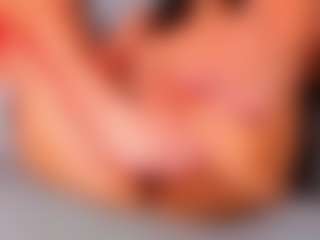 Live cam show with LiahGrey - Striptease on StripNow