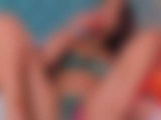 Live cam show with LiahGrey - Interactivetoy Teen (18+) on justonemore.cc