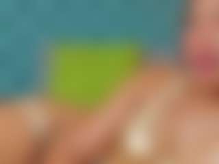 Live cam show with LiahGrey - Normal on hornycams.live
