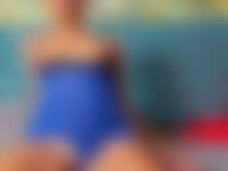 Live cam show with LiahGrey - Lush Teen (18+) on StripNow