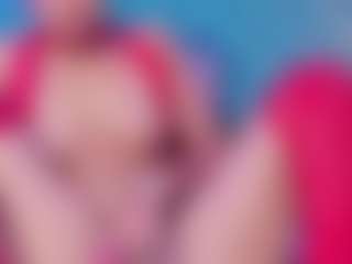 Live cam show with LiahGrey - Interactivetoy on Camsoda