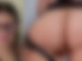 Live cam show with Lilith - Ride Torso on Camsoda