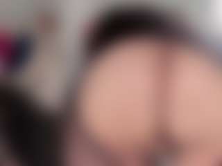 Live cam show with Lilith - Ride Torso on Camsoda
