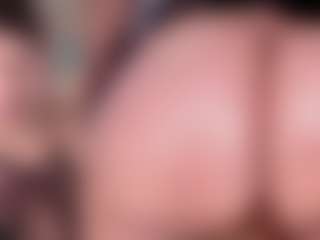 Live cam show with Lilith - Ride Torso on Camsoda