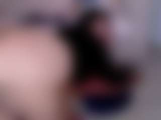 Live cam show with Lilith - Fuck Machine on hornycams.live