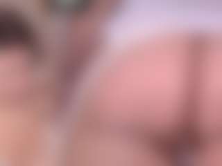 Live cam show with Lilith - Fuck Machine on Camsoda