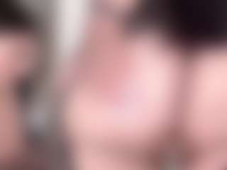 Live cam show with Lilith - Ride Torso on WildCum