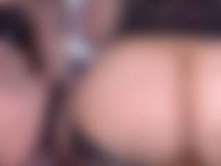 Live cam show with Lilith - Ride Torso on Soda Cam