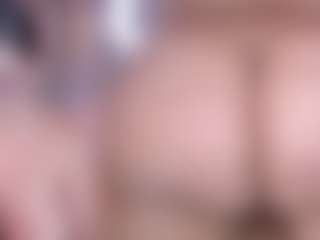 Live cam show with Lilith - Deepthroat on Camsoda