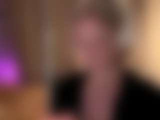 Live cam show with MarceneMorici - Young Adult on Hubzter Live