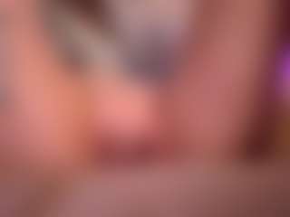 Live cam show with MarceneMorici - Granny on CamwithHer