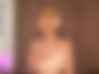 Live cam show with MarceneMorici - MILF on CamClone