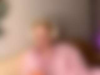 Live cam show with MarceneMorici - MILF on SpankPalCams