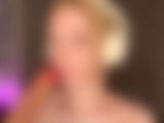 Live cam show with MarceneMorici - Blue Eyes on Uber Horny
