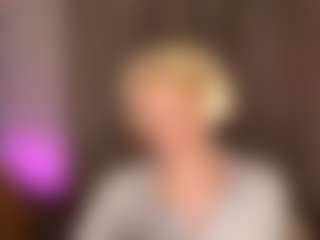 MarceneMorici MILF webcam performer live streaming