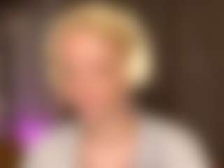 MarceneMorici MILF webcam performer live streaming