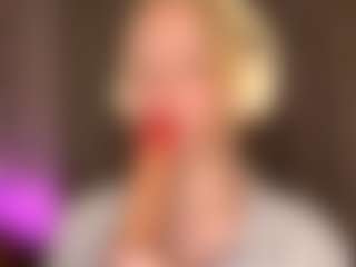 MarceneMorici MILF webcam performer live streaming