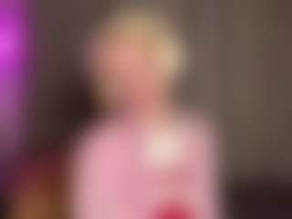 MarceneMorici MILF webcam performer live streaming