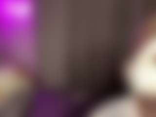 Live cam show with MarceneMorici - MILF Teen (18+) on Sweet Sext
