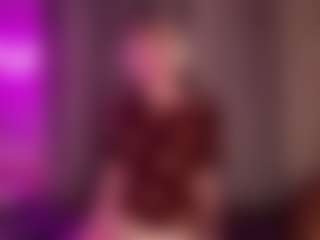 Live cam show with MarceneMorici - Mature Young Adult on AdultVida.com