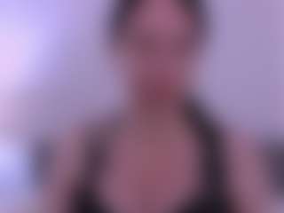 MiaSeductive's Live Sex Cam Show