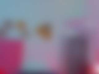Live cam show with Paulina-Sodi - Black on CamwithHer