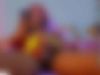 Live cam show with Paulina-Sodi - Big Balls on Camsoda