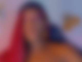 Live cam show with Paulina-Sodi - Muscular on madthumbs