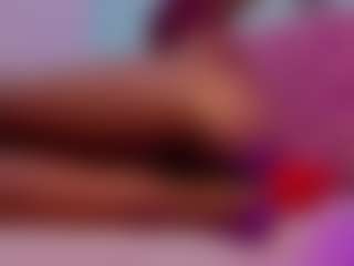 Live cam show with Paulina-Sodi - Brown Eyes on https://playwithruby.com
