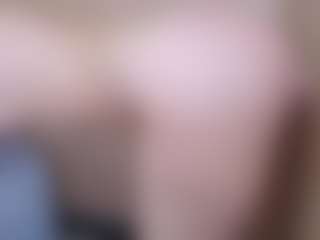 Roxy-Luxe-Tf's Live Sex Cam Show