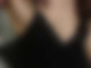 Live cam show with Roxy-Luxe-Tf - Handjob on StripNow