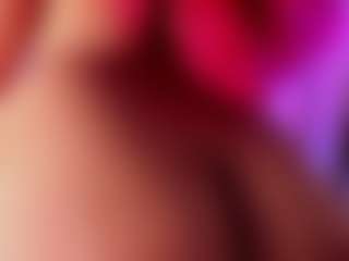 Live cam show with salem-rosee - Ebony on Camsoda