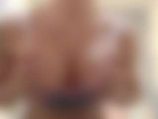 Live cam show with Sammyfit - Young Adult on Uber Horny