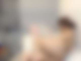 Live cam show with Sammyfit - Glasses on Camsoda