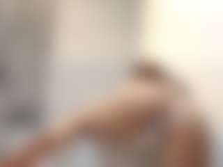 Live cam show with Sammyfit - Muscular on xDating