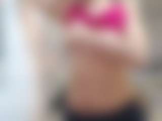 Live cam show with Sammyfit - Pm on Camsoda
