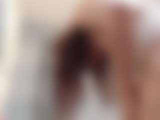 Live cam show with Sammyfit - Hairy Pussy on Latina Girls