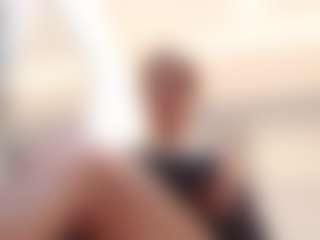 Live cam show with Sammyfit - Nipple Play on sexytreat.net