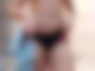 Live cam show with Sammyfit - Nipple Play on Camming Site