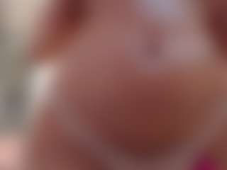 Live cam show with Sammyfit - Colombia Young Adult on Camsoda